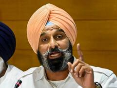 अकाली नेता मजीठिया ने मोदी सरकार साधा निशाना, कहा- अग्निवीर अमृतपाल सिंह के लिए एंबुलेंस तक नहीं हुई उपलब्ध