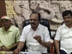 தமிழக அரசு சாலை வரி மசோதாவை நிறுத்தி வைக்காவிட்டால் நாடாளுமன்ற தேர்தலில் பிரதிபலிக்கும் -  லாரி உரிமையாளர்கள்