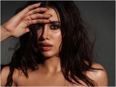 Paris Fashion Week में Jahnvi Kapoor ने बिखेरा जलवा! ब्लैक ब्रालेट, ड्रेप्ड स्कर्ट और स्मोकी मेकअप से लगीं बेहद ग्लैमरस