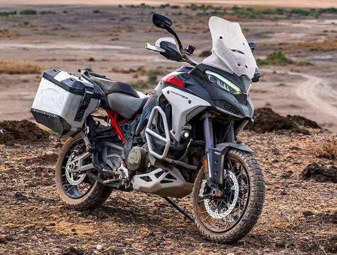 Ducati Multistrada V4 Rally ਬਾਈਕ ਨੂੰ ਭਾਰਤ 'ਚ 29.72 ਲੱਖ ਰੁਪਏ ਤੋਂ ਲੈ ਕੇ 30.03 ਲੱਖ ਰੁਪਏ ਐਕਸ-ਸ਼ੋਰੂਮ ਦੀ ਕੀਮਤ 'ਤੇ ਖਰੀਦਿਆ ਜਾ ਸਕਦਾ ਹੈ।