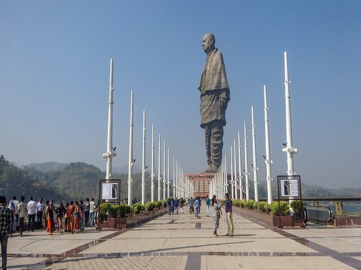 Statue of Unity Tour: विश्व की सबसे बड़ी प्रतिमा यानी स्टैचू ऑफ यूनिटी देखने की कर रहे हैं प्लानिंग तो आईआरसीटीसी आपके लिए शानदार टूर पैकेज लेकर आया है.