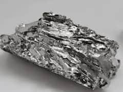 इस धातु की कीमत सुन कर होश उड़ जाएंगे, सोने का भाव इसके सामने लोहे जैसा है