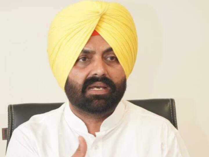 Scam Of Rs 121 Crore In Panchayat Department In Punjab, Minister Laljit Singh Bhullar ordered investigation Panchayat Department Scam:  पंजाब पंचायत विभाग में 121 करोड़ का घोटाला, 6 सरपंच सहित 1 दर्जन अफसरों पर गिरेगी गाज, मंत्री ने दिए ये आदेश