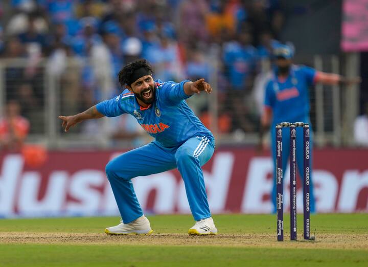 तर भारतीय संघाने पाकिस्तानला धूळ चारली.