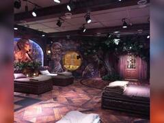 Bigg Boss 17 House First Look: बिग बॉस 17 के घर में इस बार दिल दिमाग और दम का लगेगा बुफे! शतरंज से लेकर थेरेपी रूम आएगा नजर