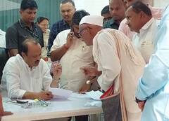Ajit Pawar : एकच वादा! बारामतीत अजित पवारांच्या जनता दरबारात नागरिकांनी खचाखच गर्दी