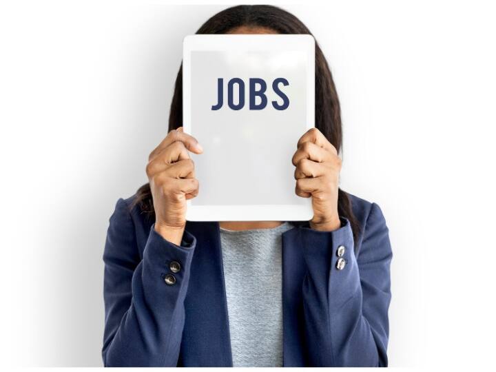 जेएसएससी ने झारखंड इंटरमीडिएट लेवल कंबाइंड कांपटीटिव एग्जाम 2023 के लिए योग्य उम्मीदवारों से आवेदन मांगे हैं. इसके लिए किसी मान्यता प्राप्त बोर्ड से बारहवीं पास किए कैंडिडेट्स अप्लाई कर सकते हैं.