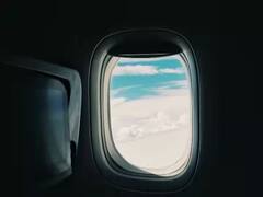 Airplane Windows: ਹਵਾਈ ਜਹਾਜ਼ ਦੀਆਂ ਖਿੜਕੀਆਂ ਗੋਲ ਕਿਉਂ ਹੁੰਦੀਆਂ ਹਨ? ਕਾਰਨ ਜਾਣੋ