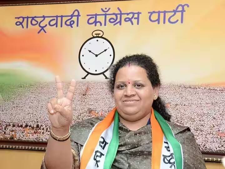 rakhi jadhav to be mumbai ncp new chief of sharad pawar group insted of navab malik marathi news update Mumbai NCP : नवाब मलिकांच्या जागी राखी जाधव मुंबई राष्ट्रवादीच्या अध्यक्षपदी, शरद पवार गटाकडून नियुक्ती जाहीर 