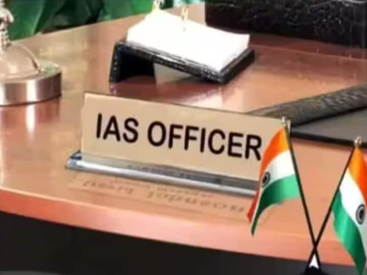 administrative reshuffle in punjab 18 IAS And 2 PCS Officers Transferred Punjab: पंजाब में फिर बड़ा प्रशासनिक फेरबदल, 20 IAS-PCS अफसरों के तबादले, अमृतसर DC को भी हटाया
