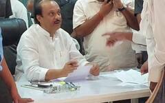 Ajit Pawar : एकच वादा! बारामतीत अजित पवारांच्या जनता दरबारात नागरिकांनी खचाखच गर्दी