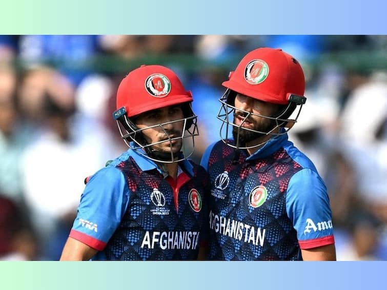 England vs Afghanistan Afghanistan batsmen stun world champions England A challenge of 285 runs for victory England vs Afghanistan : अफगाणिस्तानच्या फलंदाजांनी विश्वविजेत्या इंग्लंडच्या नाकात दम आणला; विजयासाठी 285 धावांचे आव्हान