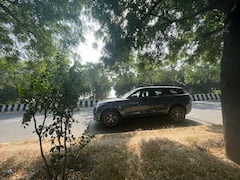 2023 Range Rover Velar Review: Discreet Luxury