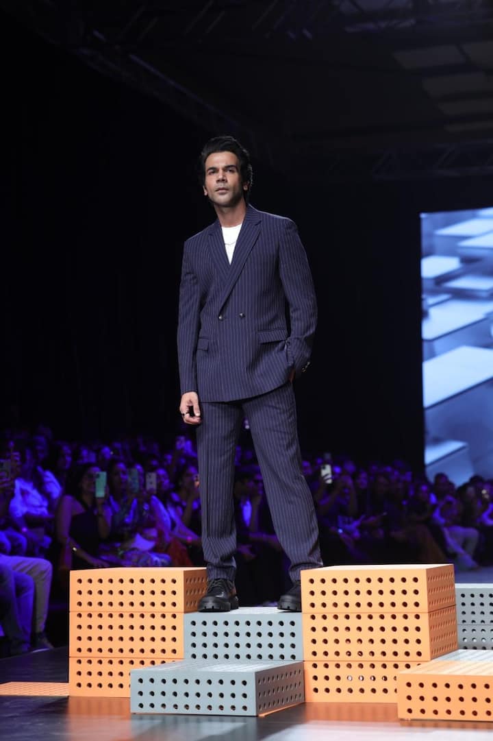 Sharing the experience, Rajkumar Rao stated “Walking for Park Avenue at Lakmé Fashion Week was an incredible experience. It's about time that casual wear gets a refreshing upgrade that combines both elegance and comfort. It was an honour to be a part of this fashion extravaganza and to witness the brand's dedication to redefining casual fashion. The fusion of elegance and comfort is a bold step that resonates with the modern individual, and I am extremely happy to have been a part of it” (Image Source: PR Handout)