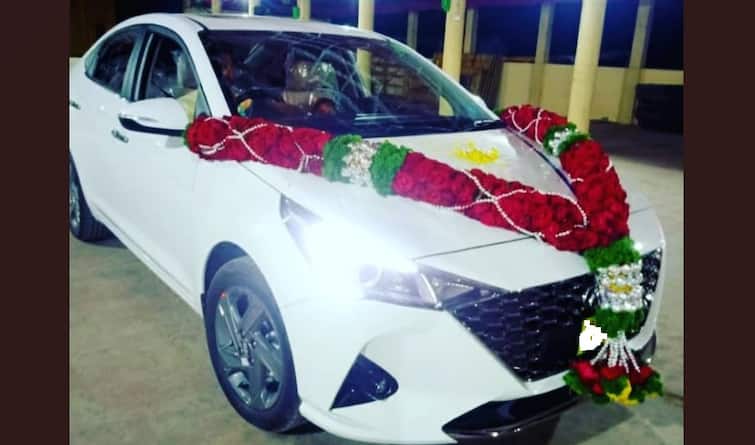 Navratri 2023: 5000 two wheeler and 1600 cars has been sale on the day of first navratri in Ahmedabad Navratri 2023: અમદાવાદના ઓટોમોબાઇલને નવરાત્રિ ફળી, પ્રથમ નોરતે આટલા હજાર બાઇકો અને કારો વેચાઇ, જાણો