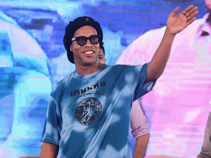 Former Brazilian footballer Ronaldinho Gaúcho arrived in Kolkata on Sunday to take part in the ongoing festivities among other engagements.