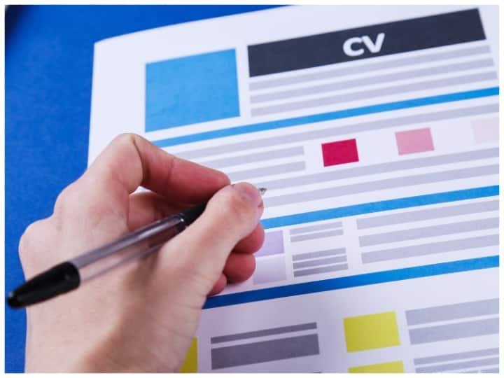 आपके बायोडेटा पर CV लिखा है या रेज्यूमे? जानिए आपके हिसाब से क्या है सही और दोनों में क्या है अंतर What is the difference between CV and Resume which job needs CV and which needs Resume know in detail आपके बायोडेटा पर CV लिखा है या रेज्यूमे? जानिए आपके हिसाब से क्या है सही और दोनों में क्या है अंतर