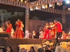 Navratri 2023 : 'કુમકુમ ના પગલા પડ્યા...',નવરાત્રિના પ્રથમ દિવસે રાજકોટમાં ઝૂમ્યા ખેલૈયા
