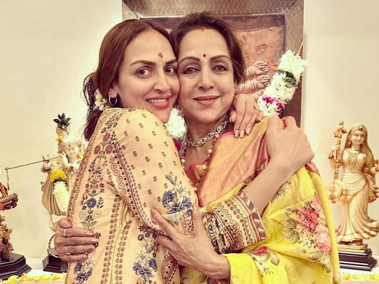 Esha Deol Wishes Mom Hema Malini On Her Birthday, Calls Her ‘A Divine Lady’