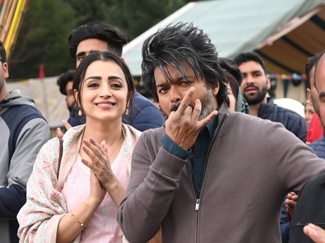 Leo Booking: ‘லியோ படத்திற்கு  இதுதான் பிரச்சினையா?’ .. முதல் காட்சிக்கான டிக்கெட் முன்பதிவு தொடங்காமல் இருக்க காரணம்..!