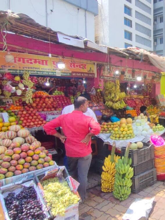 नवरात्र के सीजन में पटना में फलों के दाम