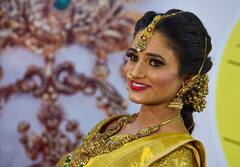 Gold Price Today : দোকানি ঠকাবে না তো ! জেনে নিন আজকের সোনার দাম