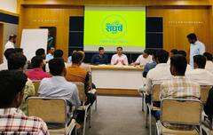 रोहित पवार यांची 'युवा संघर्ष यात्रा; तब्बल 800 किलोमीटरचा प्रवास, कंत्राटी भरती, पेपरफुटी आदी प्रश्नांवर युवांचा आवाज घुमणार!