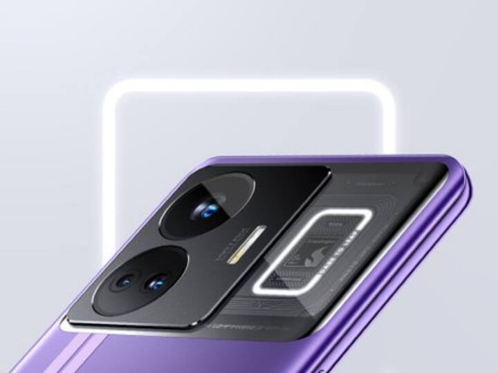 Realme GT 5: इस फोन में 150 वॉट की फास्ट चार्जिंग को सपोर्ट करने वाली 5300 एमएएच की बैटरी मिलेगी. स्मार्टफोन में Snapdragon 8 Gen 2 SoC का सपोर्ट मिलेगा जी कमाल की परफॉरमेंस ऑफर करेगा.