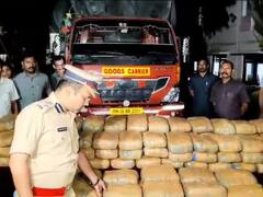 పుష్ప సినిమా తరహాలో గంజాయి స్మగ్లింగ్, పట్టుకున్న పోలీసులు