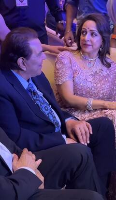 Hema Malini Birthday: वाइफ हेमा मालिनी के बर्थडे पर सूट-बूट में पहुंचे धर्मेंद्र, बेटियों के साथ मिलकर काटा केक, देखें पार्टी की इनसाइड तस्वीरें