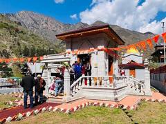 जानिए कितना खास है कश्मीर का वो मंदिर... जिसमें आज़ादी के बाद इस नवरात्रि में पहली बार हुई पूजा