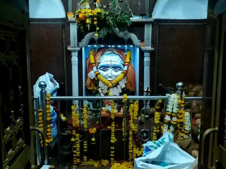 या मंदिराबाबतची अख्यायिका सांगितली जाते की, नारायण माळी आणि लक्ष्मीबाई यांची रत्नाही तेजस्वी कन्या. लहानपणापासून तिने समाजकल्याण केलं.