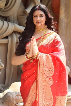 ABP Exclusive: দুর্গোৎসবে মেতে ক্রিকেটার শামির স্ত্রী হাসিন, আগ্রহ নেই বিশ্বকাপে