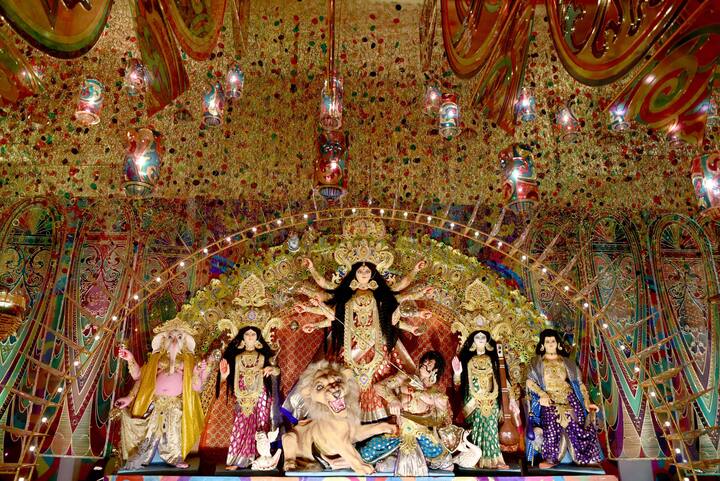 শারদীয়া ও বাসন্তী নবরাত্রি উৎসবের তৃতীয় দিনে এই মন্দিরে প্রচুর লোকসমাগম হয়। কথিত আছে, এই দিন সাধকের মন মণিপুর চক্রে প্রবেশ করে এবং সাধকের দিব্যদর্শন লাভ হয়।