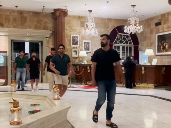 Pakistan Cricket Team Dinner Bangalore Hotel before match against Australia World Cup 2023 Watch: डिनर के लिए बैंगलोर के होटल पहुंची पाकिस्तान क्रिकेट टीम, पीसीबी ने शेयर किया दिलचस्प वीडियो