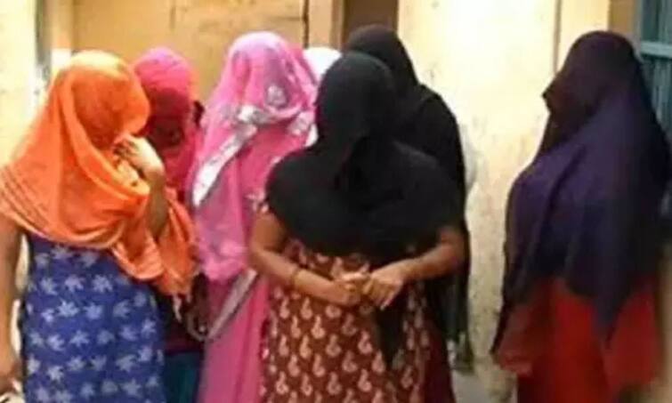 Trichy News 19 People Arrested for Engaged in Prostitution TNN திருச்சி அருகே பாலியல் தொழிலில் ஈடுபட்ட 19 பேர் அதிரடியாக கைது