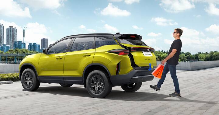 Tata Harrier Facelift: टाटा मोटर्स ने अपनी हैरियर फेसलिफ्ट एसयूवी को आधिकारिक तौर पर लॉन्च कर दिया है. नई हैरियर एसयूवी की कीमत 15.49 लाख से शुरू होकर ₹24.49 लाख (एक्स-शोरूम) तक जाती है.