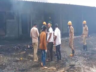 Sivakasi Explosion: சிவகாசி அருகே இருவேறு இடங்களில் பட்டாசு ஆலை விபத்து; 11பேர் உயிரிழப்பு - முதலமைச்சர் நிவாரணம்