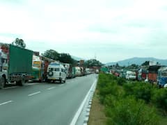 Vehicles Stranded On Jammu And Kashmir Highway After Heavy Rain, Landslide