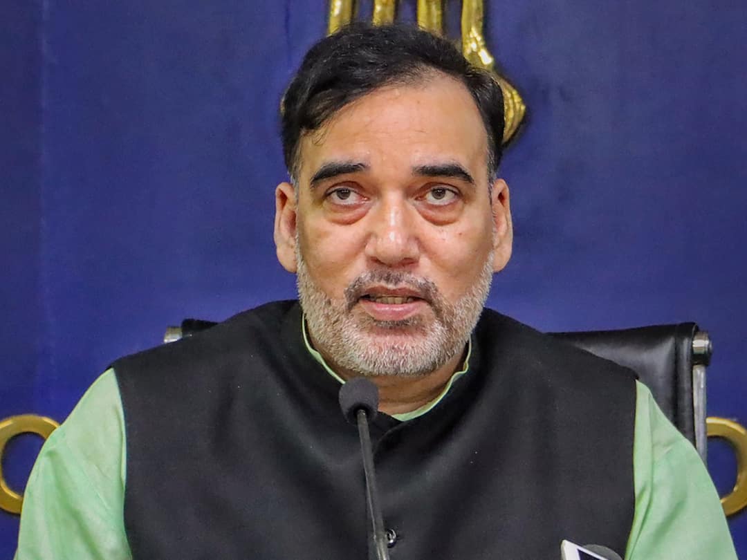 Delhi Air Pollution Environment Minister Gopal Rai Urges Modi Govt Strict Ban On Stubble Burning Firecrackers In NCR 'Ban Stubble Burning, Firecrackers In NCR, Allow Only...': Delhi Environment Minister To Centre