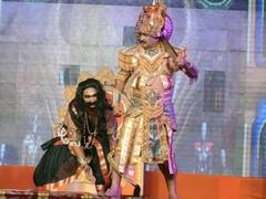 दिल्ली में लाल किला के पास रामलीला के दौरान हादसा, मंच की लाइट गिरी, चार घायल 