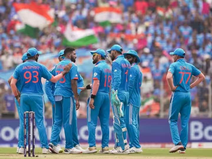indian cricket team have won 16 league match out  17 and lost 2 knockout match out of two in odi world cup since 2011 World Cup :  भारत साखळी सामन्यात शेर, नॉकआऊटला होतोय ढेर, चिंतेत टाकणारा रेकॉर्ड