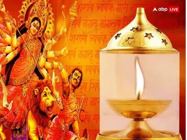 જો તમે દુર્ગા ચાલીસા અથવા દુર્ગા સપ્તશતીનો પાઠ કરો છો, તો તેનો યોગ્ય ઉચ્ચાર કરો, નહીં તો તમારે દેવી માતાના પ્રકોપનો સામનો કરવો પડી શકે છે.