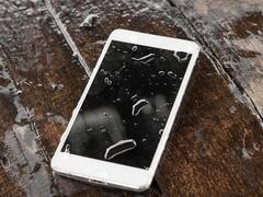 मोबाईल भिजलाय ? फॉलो करा या सोप्या टिप्स