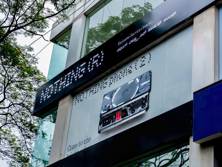Nothing: नथिंग ने भारत में अपना पहला ऑफिशियल सर्विस सेंटर खोला है. इसकी कुछ तस्वीरें टिपस्टर मुकुल शर्मा ने शेयर की हैं. देखिए कंपनी के पहले स्टोर का लुक.