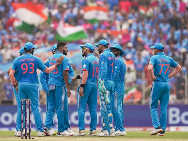 Indian Cricket Team have won 16 league match out 17 and lost 2 knockout match out of two in ODI World Cup Since 2011 Indian Team: वनडे वर्ल्ड कप के लीग मैचों में पास, नॉकआउट में पूरी तरह फेल; चिंतित करने वाला है भारत का रिकॉर्ड