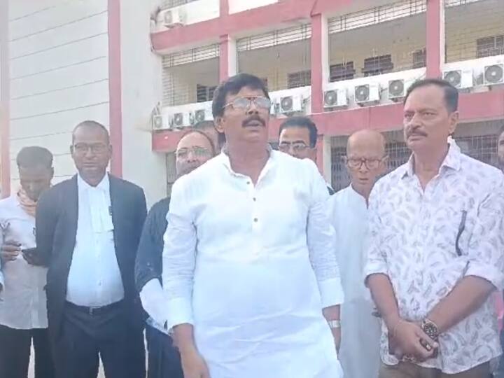 Former MP Anand Mohan gets bail in mobile case in Saharsa court ann Anand Mohan: सहरसा कोर्ट में पेशी के लिए पहुंचे थे आनंद मोहन, मोबाइल मामले में मिली बेल, जानिए पूर्व सांसद ने क्या कहा