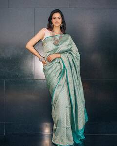 Meenaakshi Chaudhary Photo: પ્રભાસની સાલારમાં જોવા મળશે સાઉથની આ હોટ એક્ટ્રેસ, પપ્પા છે આર્મીમાં અને પોતે છે ડોક્ટર