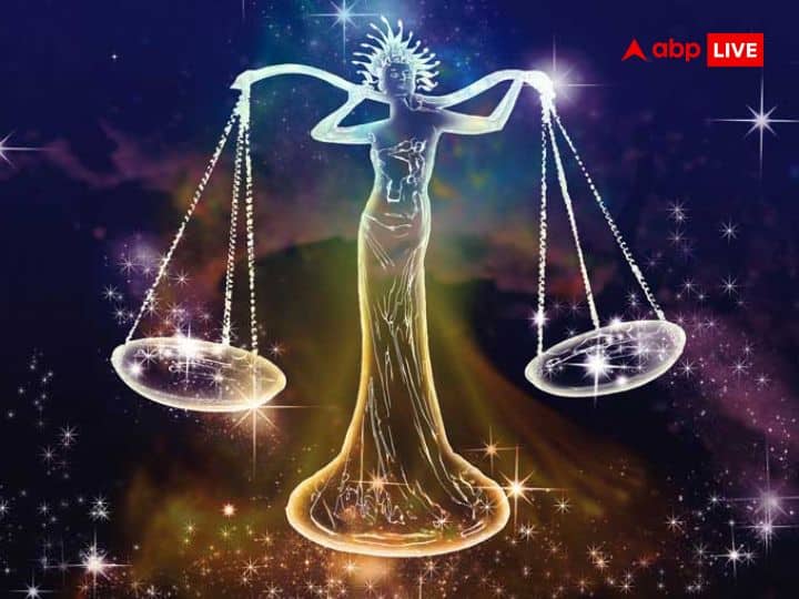 तुला राशि (Libra): सूर्य का गोचर आपकी राशि में ही हुआ है. इससे तुला राशि वालों की परेशानियां भी इस समय बढ़ सकती है. कार्यक्षेत्र में काम को लेकर दबाव और कई चुनौतियों का सामना करना पड़ सकता है. इस समय तनाव की स्थिति रहेगी और मन भी परेशान रहेगा.