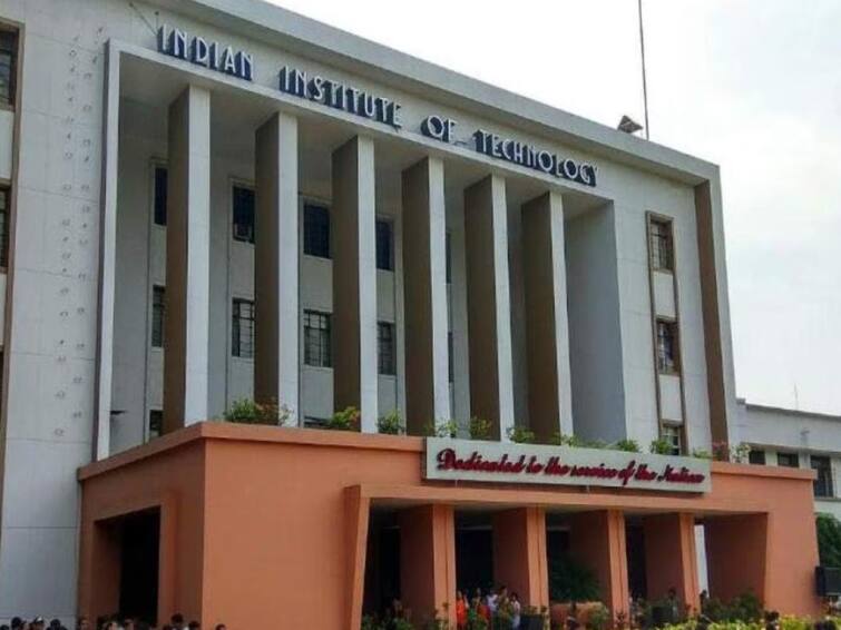 IIT Student Death IIT Kharagpur student found dead in hostel suicide suspected IIT Student Death: ஐஐடியில் என்னதான் நடக்குது? தொடரும் மர்மம்.. சடலமாக கண்டெடுக்கப்பட்ட மாணவர்!
